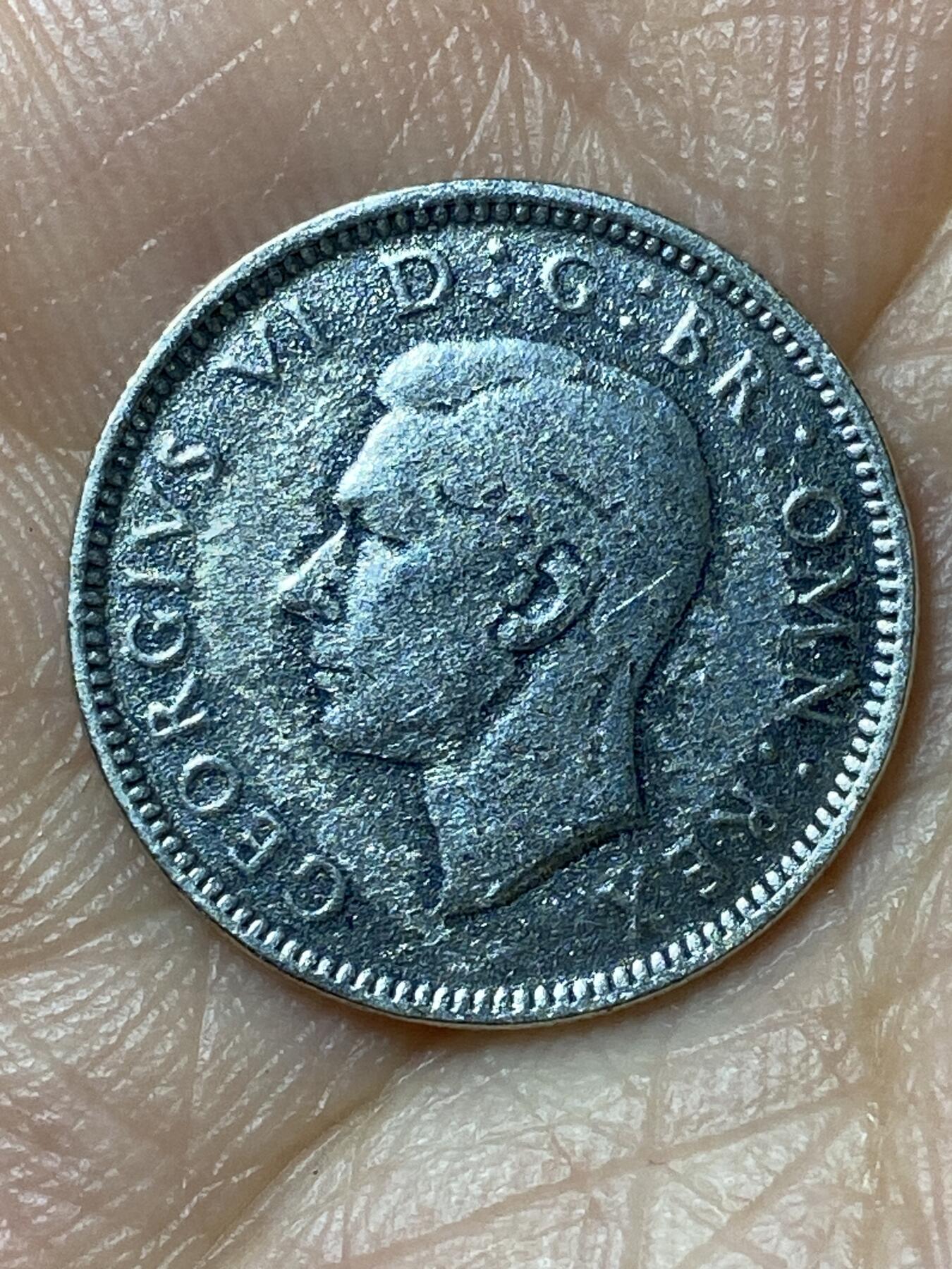 2026年第二十九场(总第一百九十八场）英国一线回流散币新年初九特拍场第一场(免佣金) 英国🇬🇧1942年6便士银币(乔治六世第一版，500银)