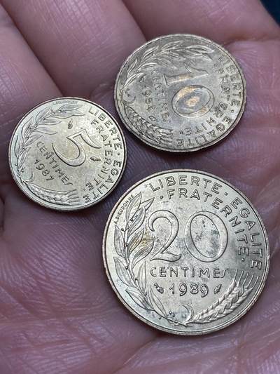 2026年第二十八场(总第一百九十七场）新春初七特拍场(佣金3%最低1元) - 法国🇫🇷海豚标小面值3枚：1987年5生丁，84年10生丁，89年20生丁