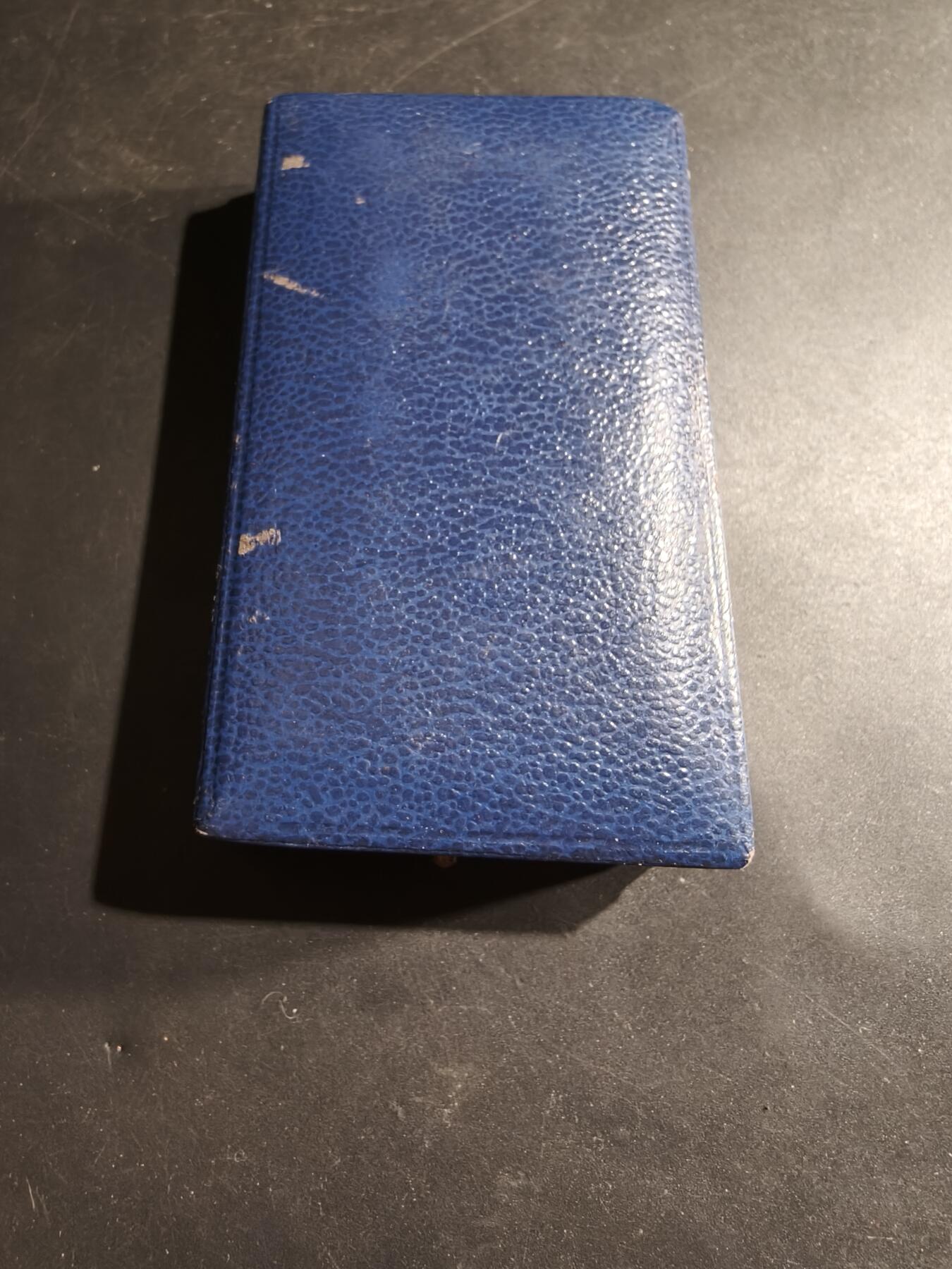 老王徽章第183期 法国骑士级荣誉军团勋章     原盒    银质珐琅    四共时期