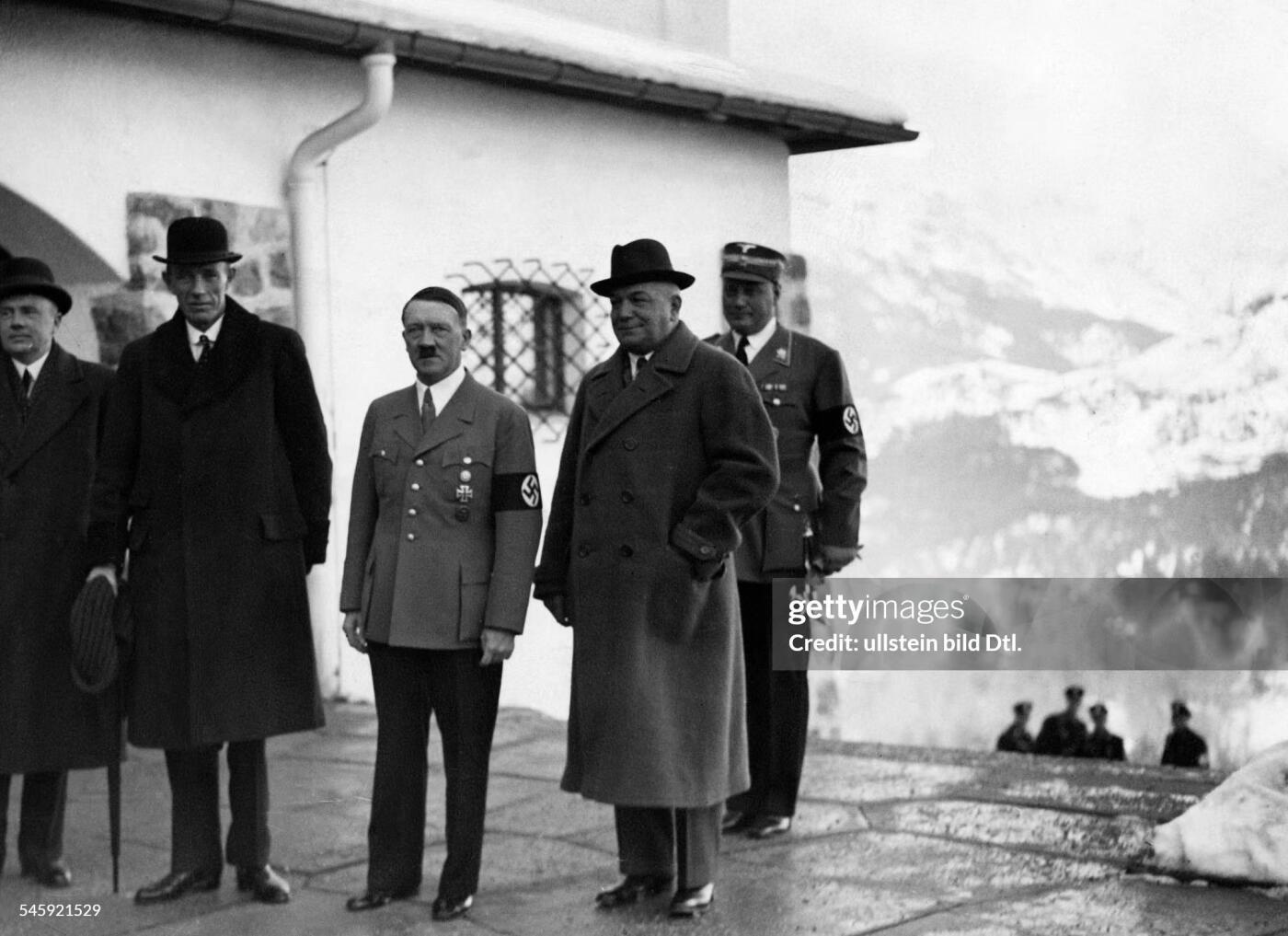 「Adolf Hitler签名系列」德意志Ⅲ最高級别历史文件原件元首阿道夫.希特勒亲签 (极其稀有)