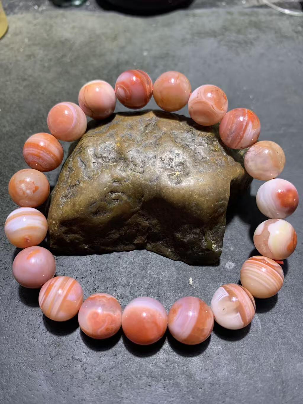 川料南红玛瑙单圈手串一条