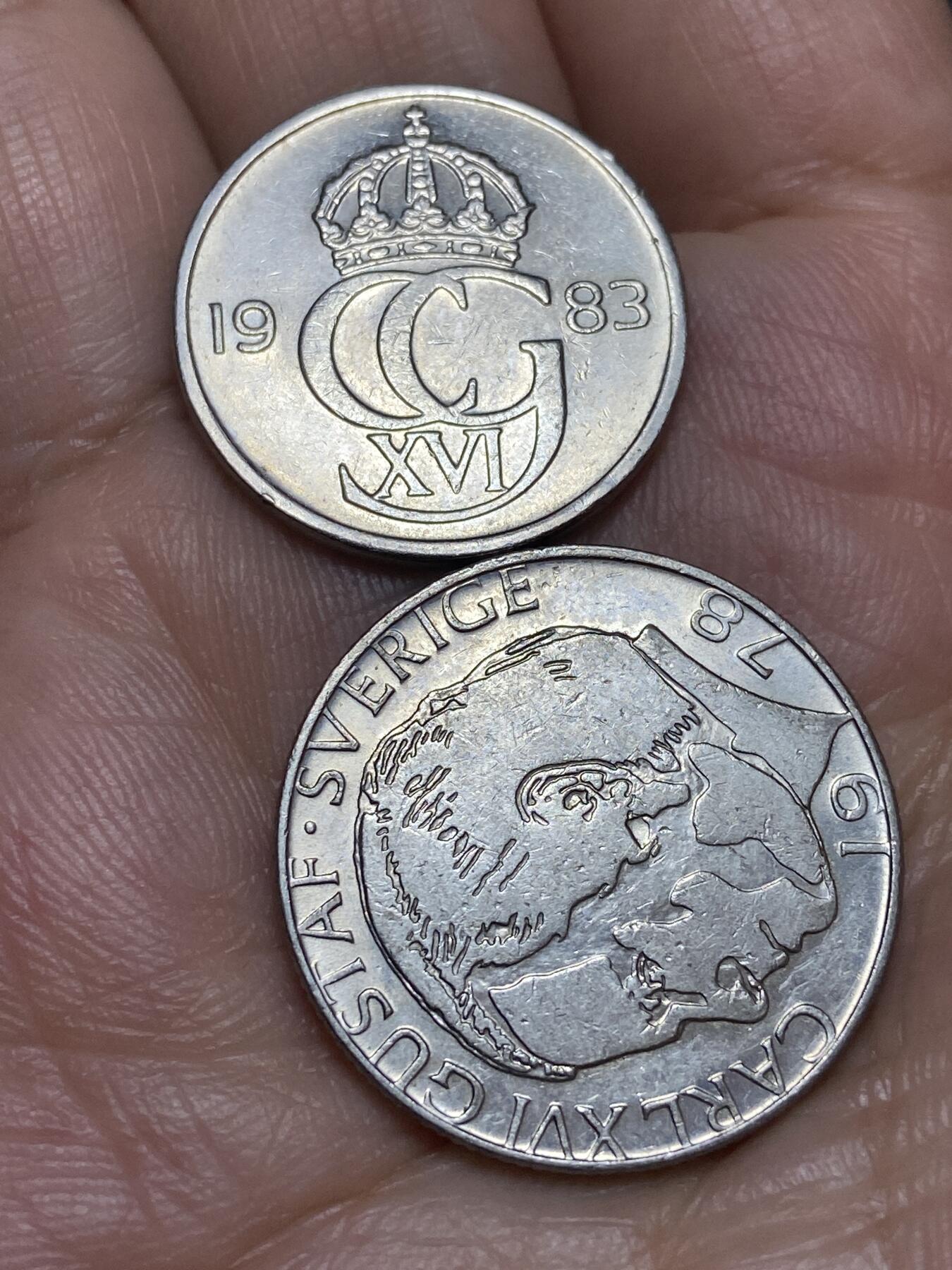 2026年第二十八场(总第一百九十七场）新春初七特拍场(佣金3%最低1元) 瑞典🇸🇪2枚：1983年50欧尔，78年1克朗(卡尔十六世古斯塔夫时期)