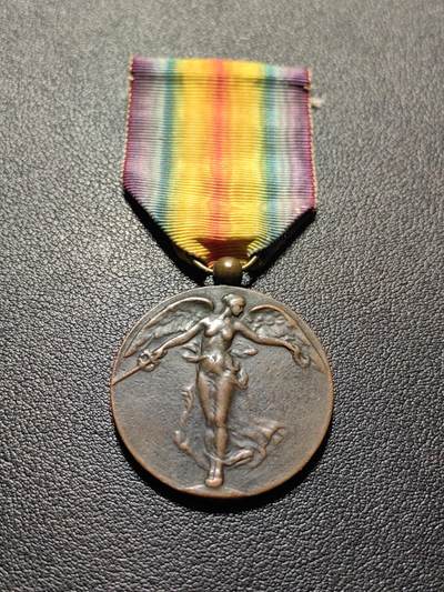 靖甫拍卖第五场 - 比利时一战胜利奖章