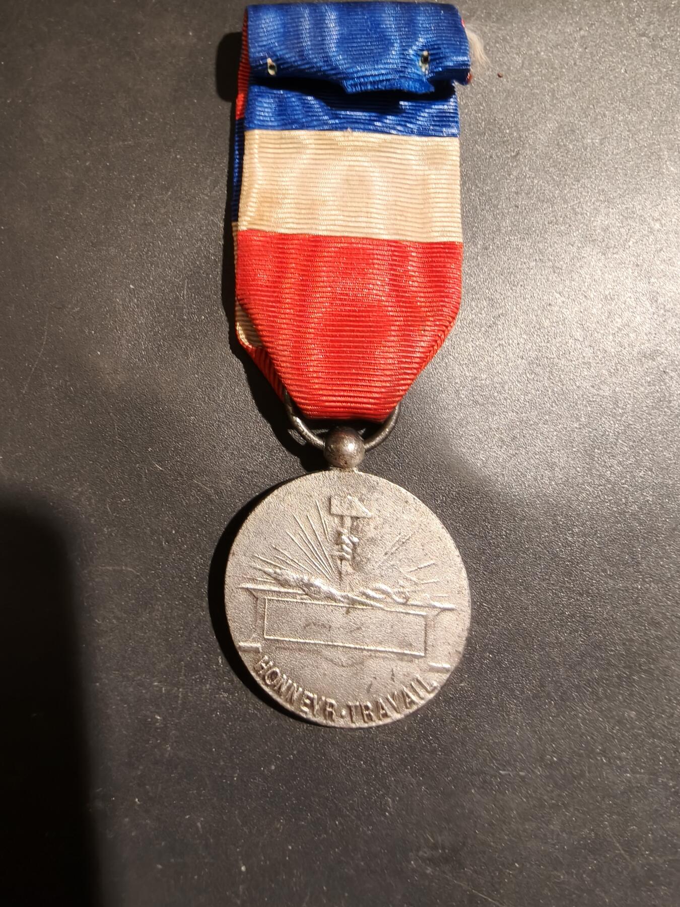 老王徽章第183期