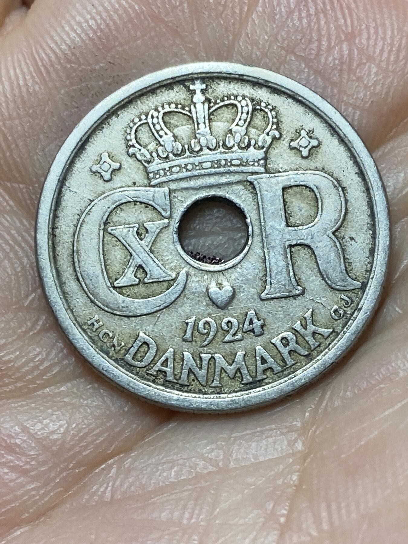 2026年第二十九场(总第一百九十八场）英国一线回流散币新年初九特拍场第一场(免佣金) 丹麦🇩🇰1924年25欧尔(克里斯蒂安十世第四版，HCN; GJ版，首发年仅发行3年)