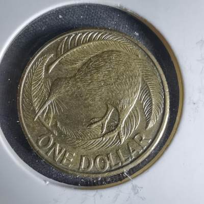 沼泽如烟--第999场 - 新西兰2000年一元