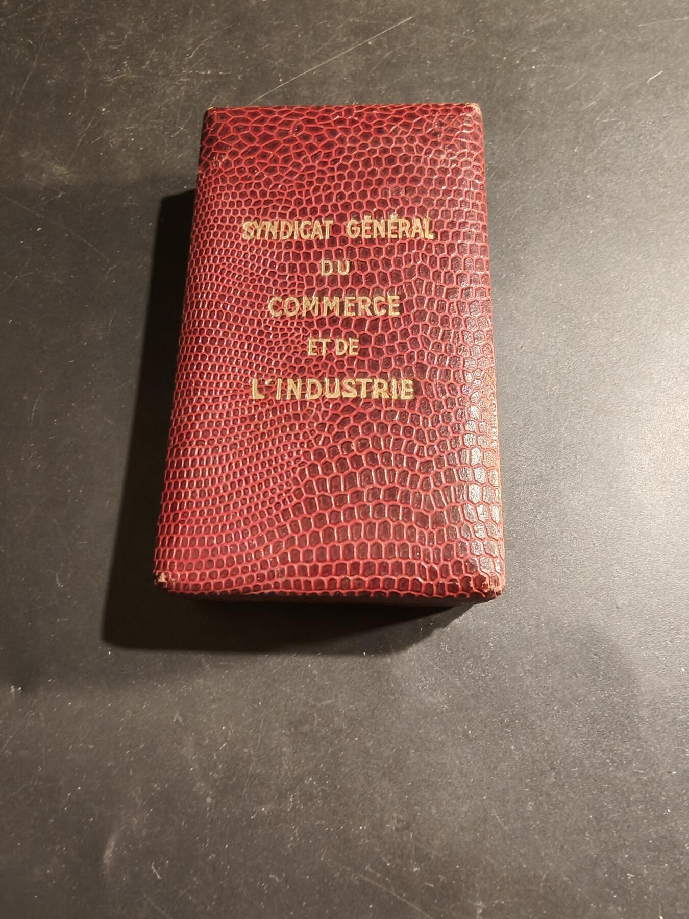 老王徽章第183期 法国骑士级社会奉献勋章    原盒    铜星勋饰
