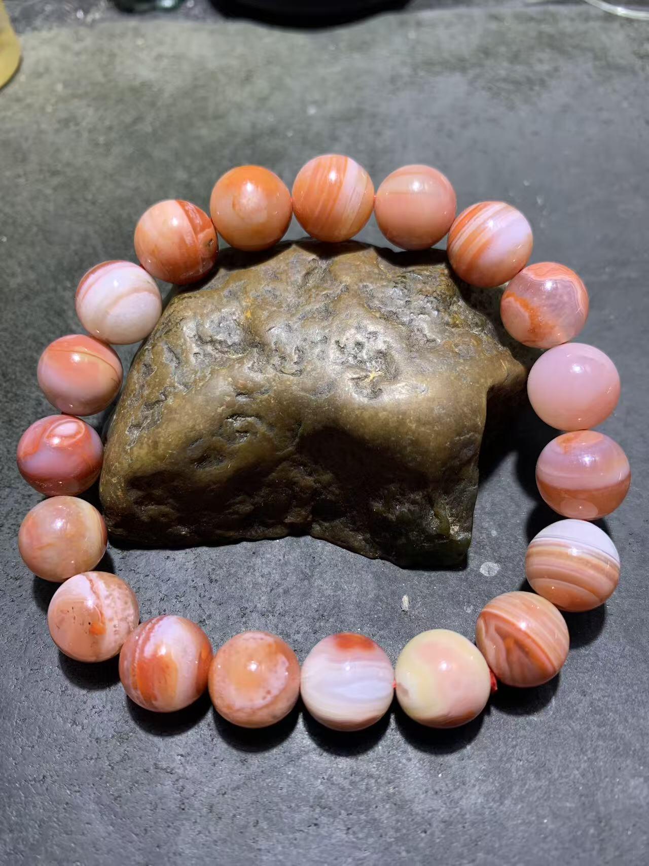 川料南红玛瑙单圈手串一条