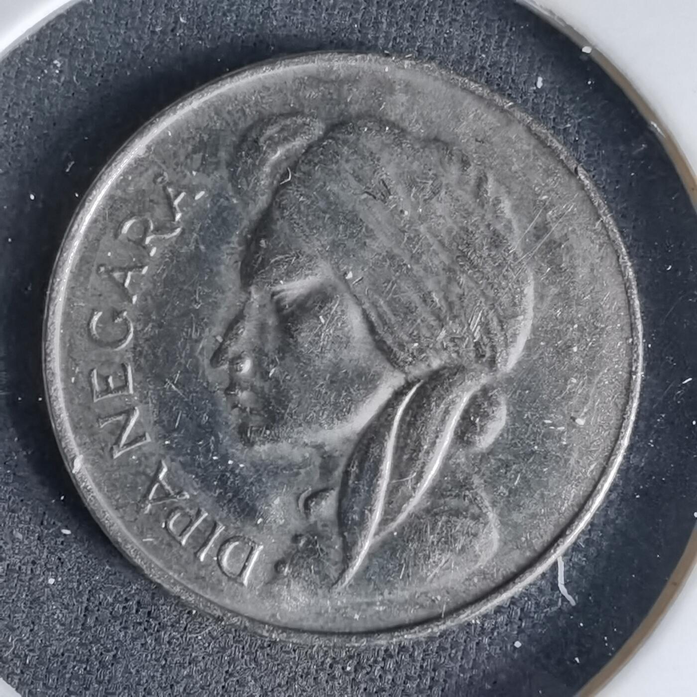 沼泽如烟--第999场 印度尼西亚1955年50分