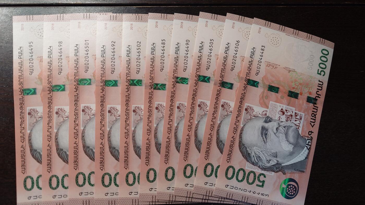 世界钱币～微拍第235期暨2026年第16期  数十款中低端货品10张批发成本价起拍