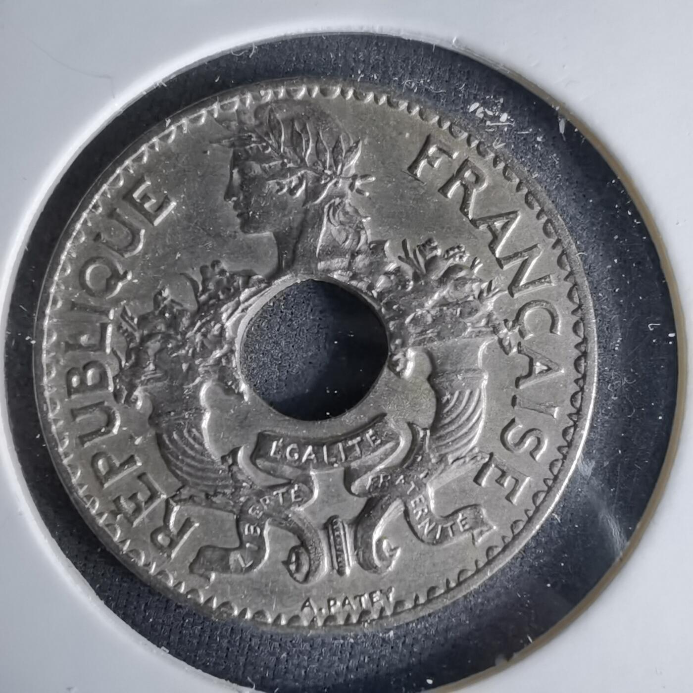 沼泽如烟--第999场