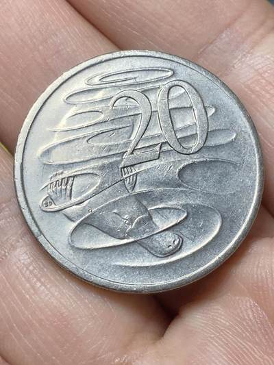 2026年第二十九场(总第一百九十八场）英国一线回流散币新年初九特拍场第一场(免佣金) - 澳大利亚🇦🇺2001年20分(伊丽莎白二世老年第一版)