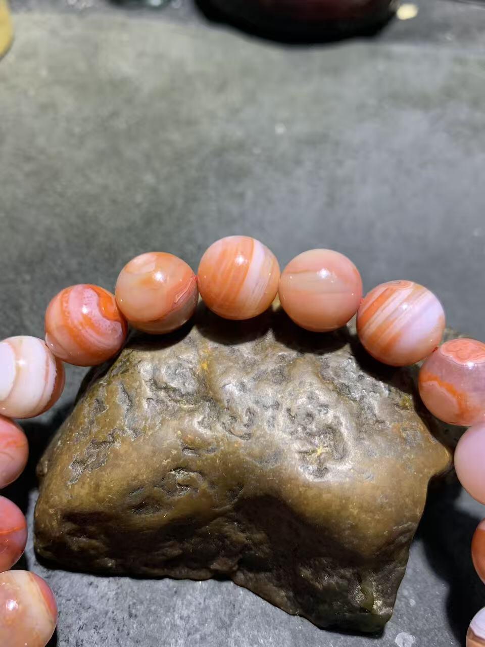 川料南红玛瑙单圈手串一条