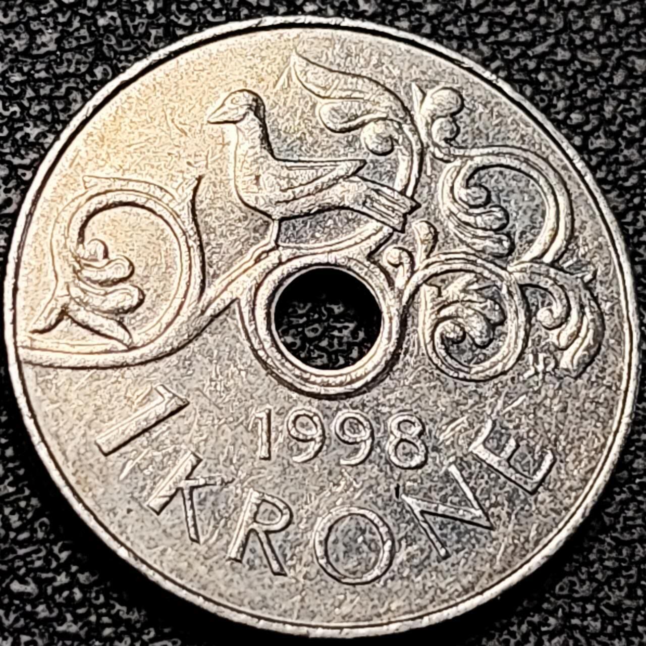 泉币菌-第193场- 新年第一场 新年快乐 本场拍品多 请提前出价 哈拉尔五世小鸟 挪威1克朗圆孔铜镍硬币 21.0毫米 4.3克