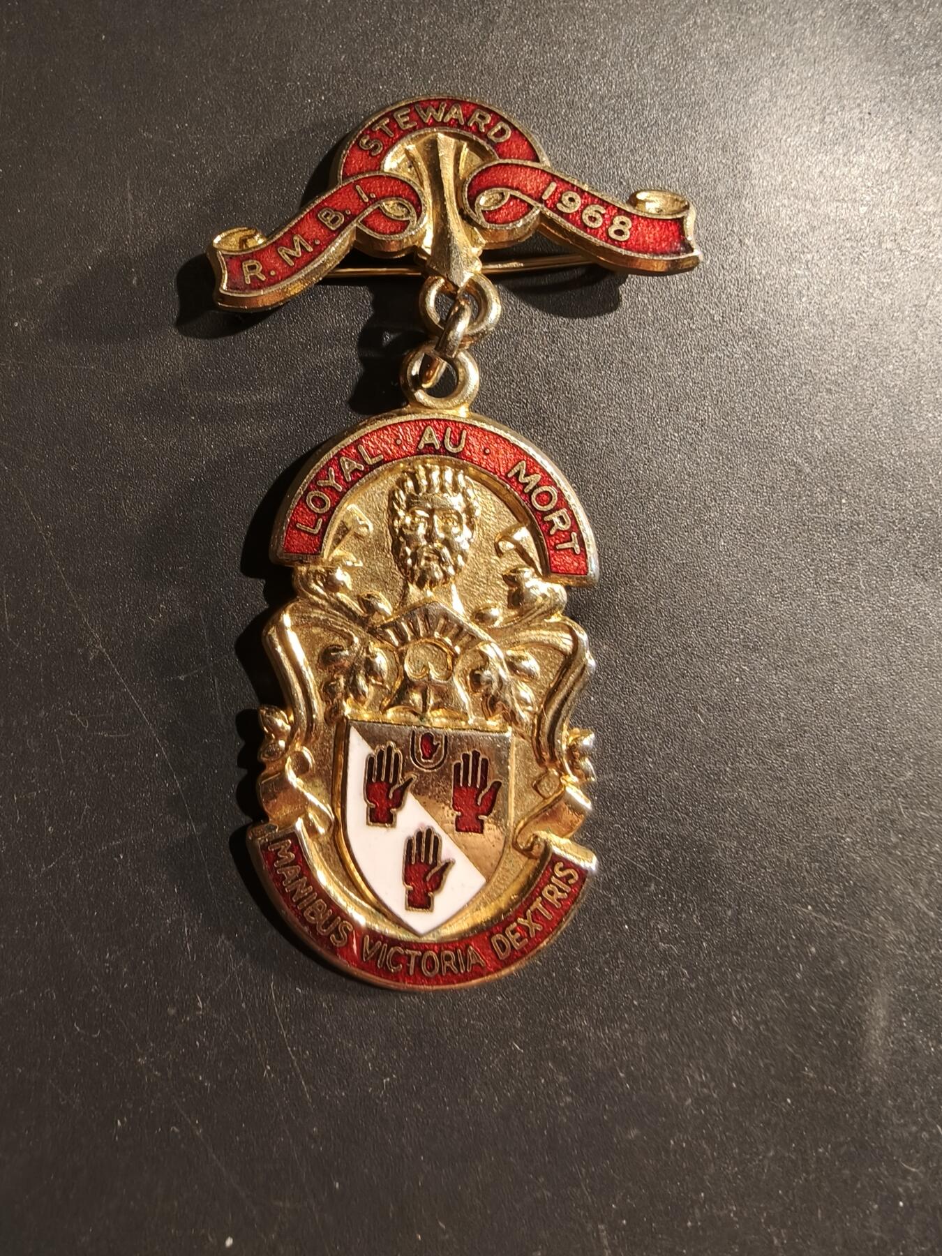 老王徽章第183期 英国共济会奖章