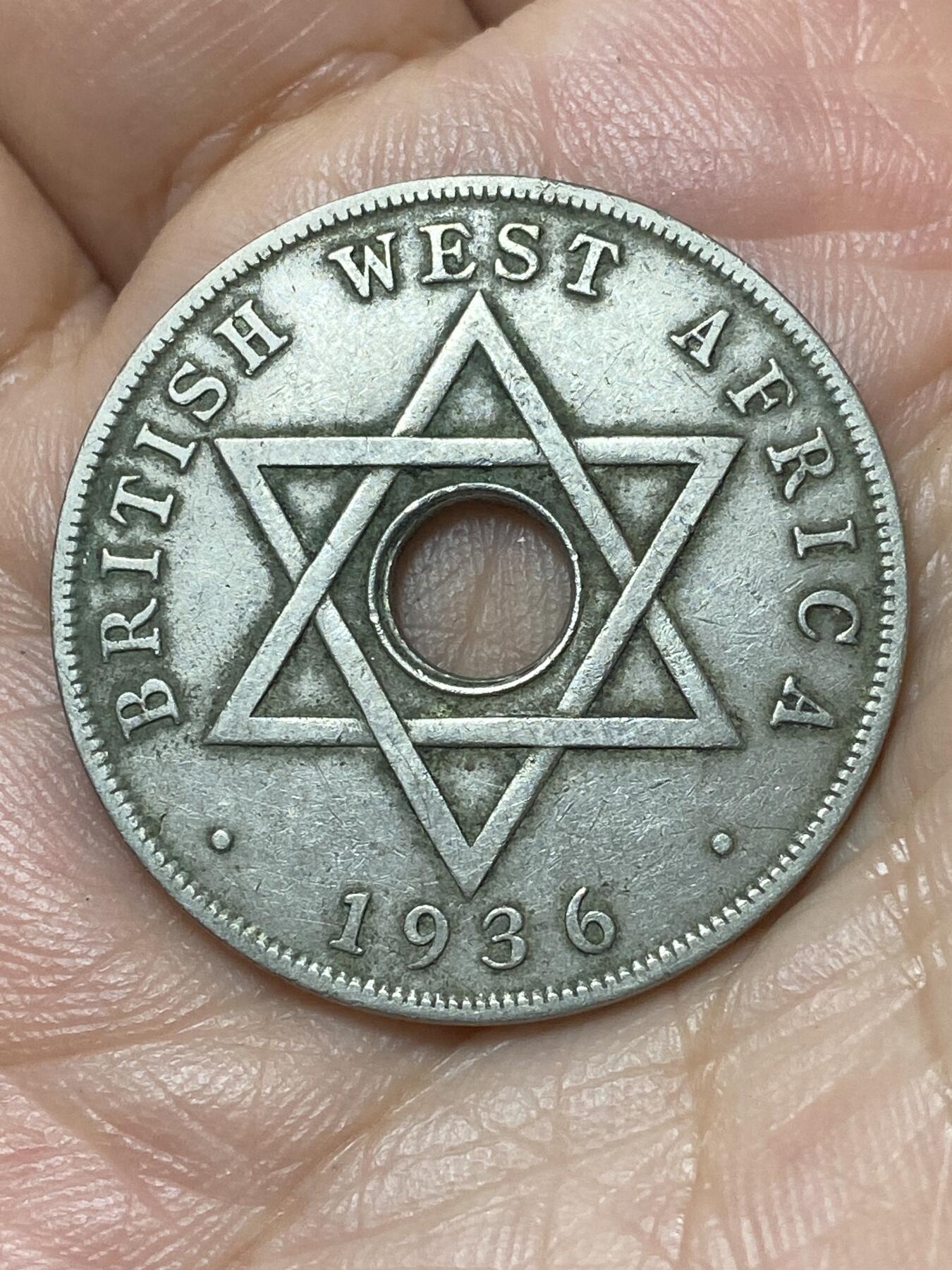 2026年第二十九场(总第一百九十八场）英国一线回流散币新年初九特拍场第一场(免佣金) 英属西非1936年1便士(爱德华八世时期，KN标金斯诺顿厂)