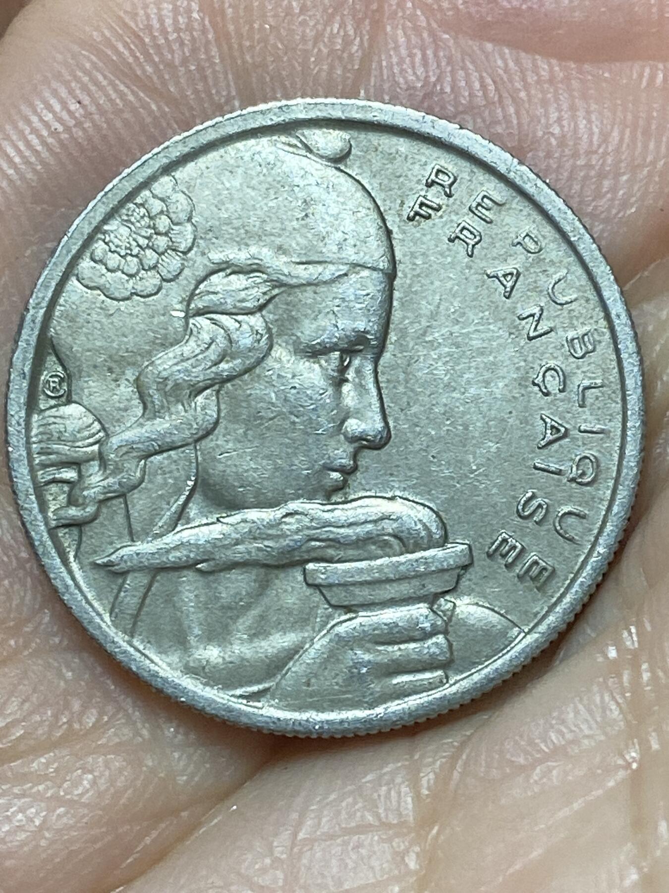 2026年第二十九场(总第一百九十八场）英国一线回流散币新年初九特拍场第一场(免佣金) 法兰西第四共和国1954年100法郎(B标，博蒙莱罗热造，首发年)