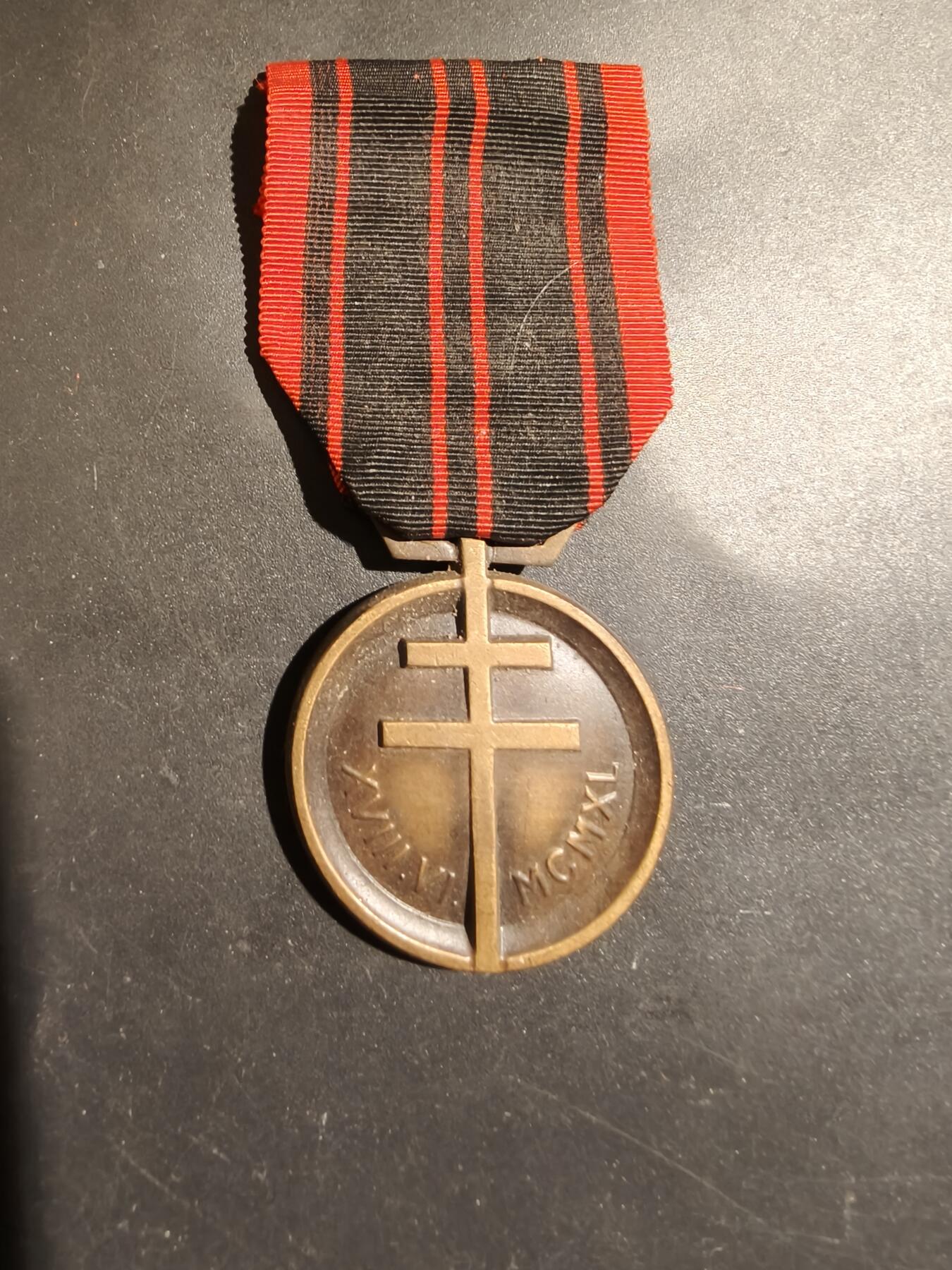 老王徽章第183期 法国二战抵抗奖章