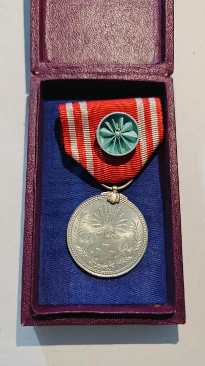 东亚勋章徽章主题拍卖8（120件） - 赤十字男终身社员章