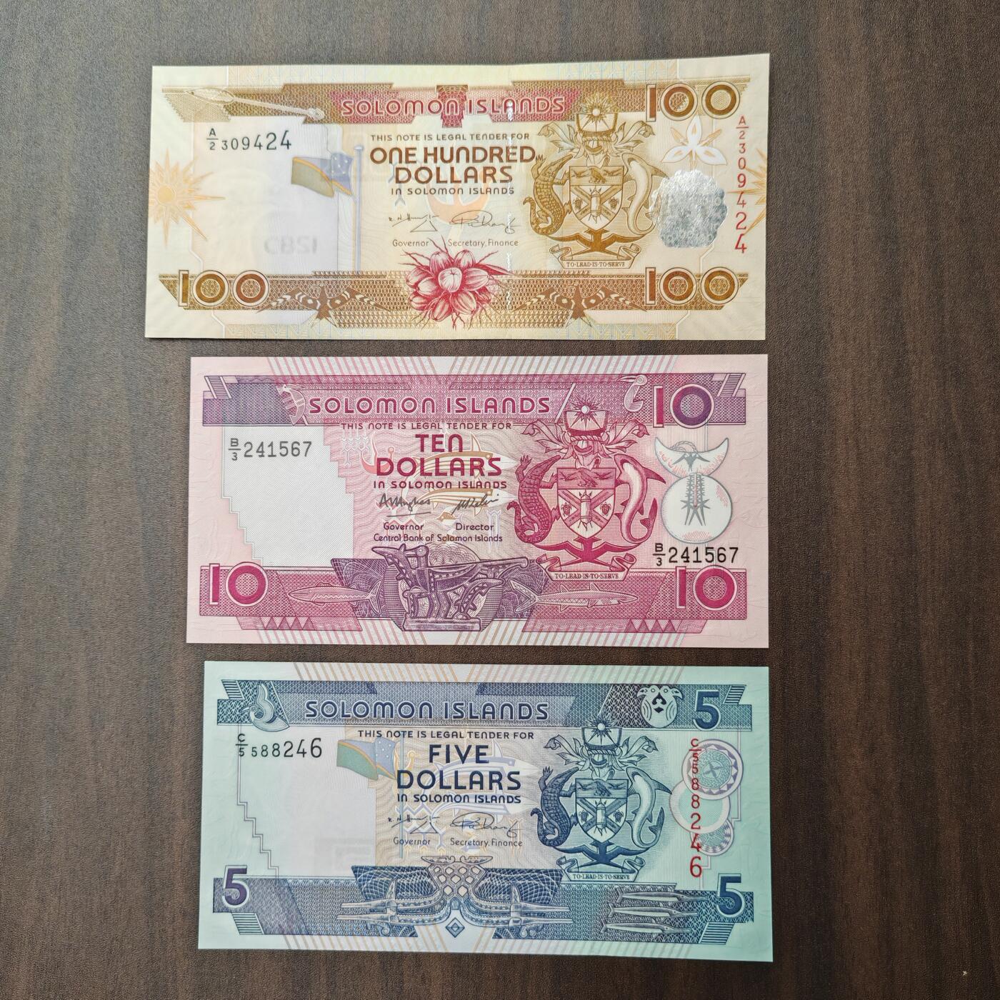 【礼羽收藏】🌏世界钱币拍卖125期 （一组3张）【UNC】大洋洲 所罗门群岛 5.10.100 