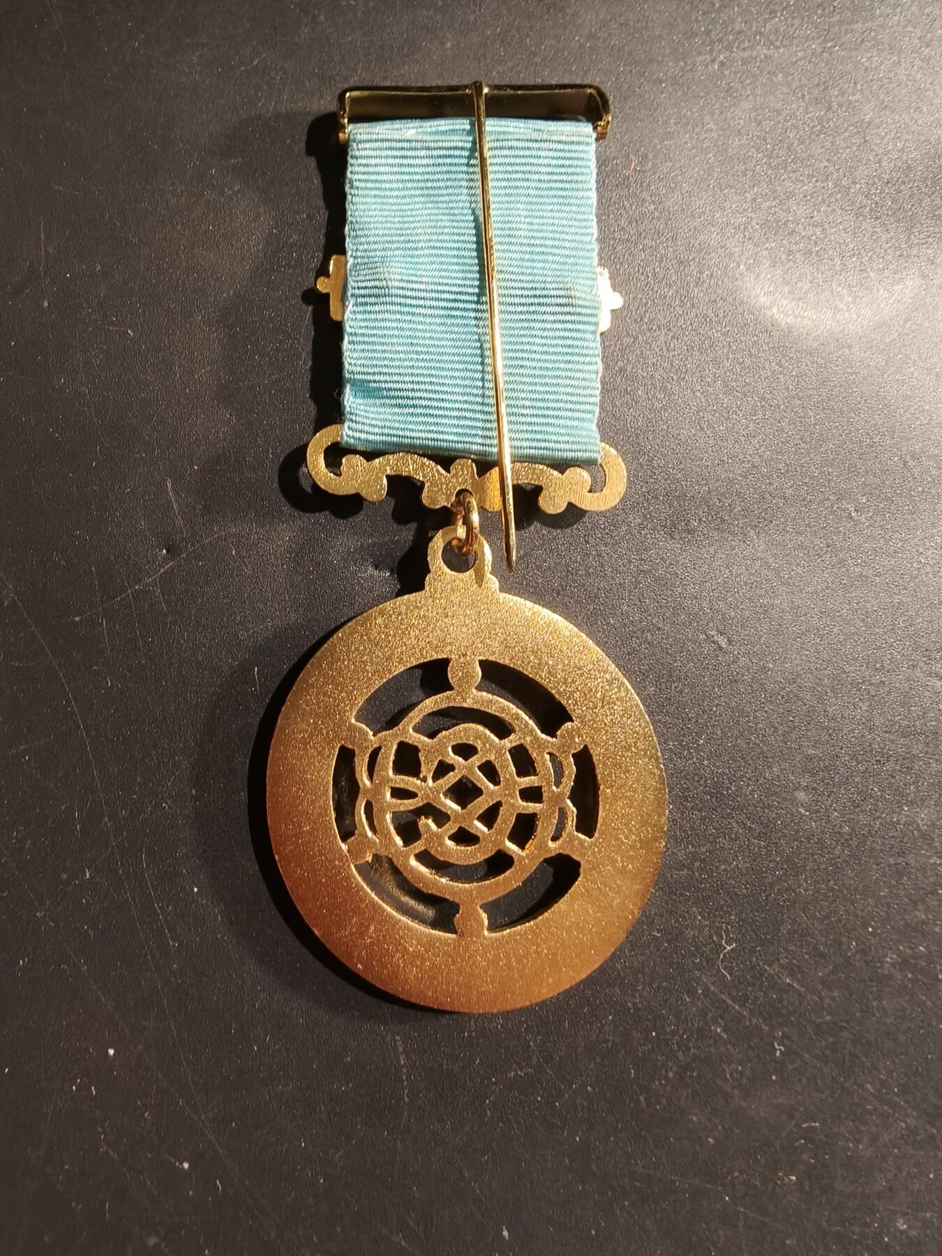 老王徽章第183期 英国共济会奖章