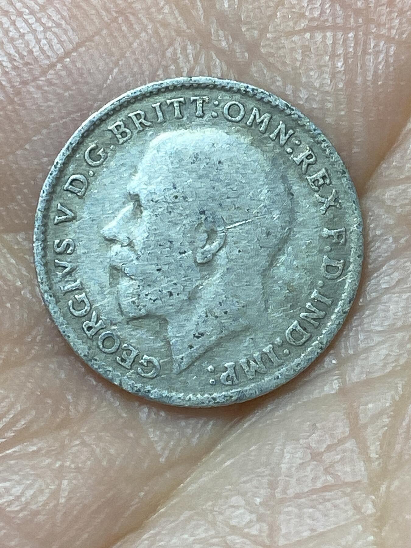 2026年第二十九场(总第一百九十八场）英国一线回流散币新年初九特拍场第一场(免佣金) 英国🇬🇧1917年3便士银币(乔治五世第一版，925高银)