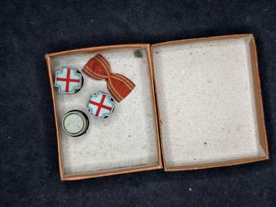 凯旋世界勋赏（持续上新中）（第22期新年大拍）（欢迎送拍）（对拍品有疑问请询问客服，不接受到手刀，出价默认拍品品相。请认真阅读拍卖规则！出价默认已认可！）（收到货请录制开箱视频，无视频概不处理问题。） - 赤十字配件