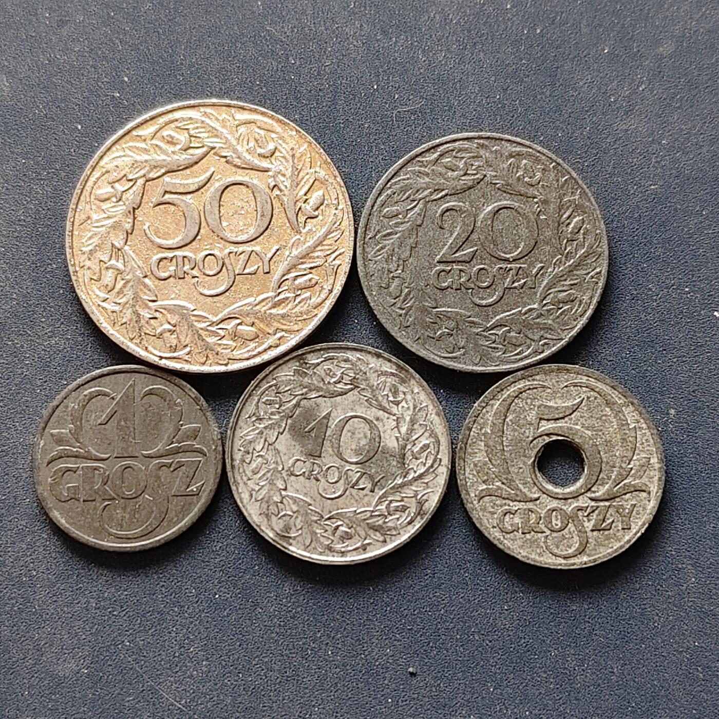 【全场包邮】纯粹捡漏拍504场-更新中 波兰1923-1939年5枚套币