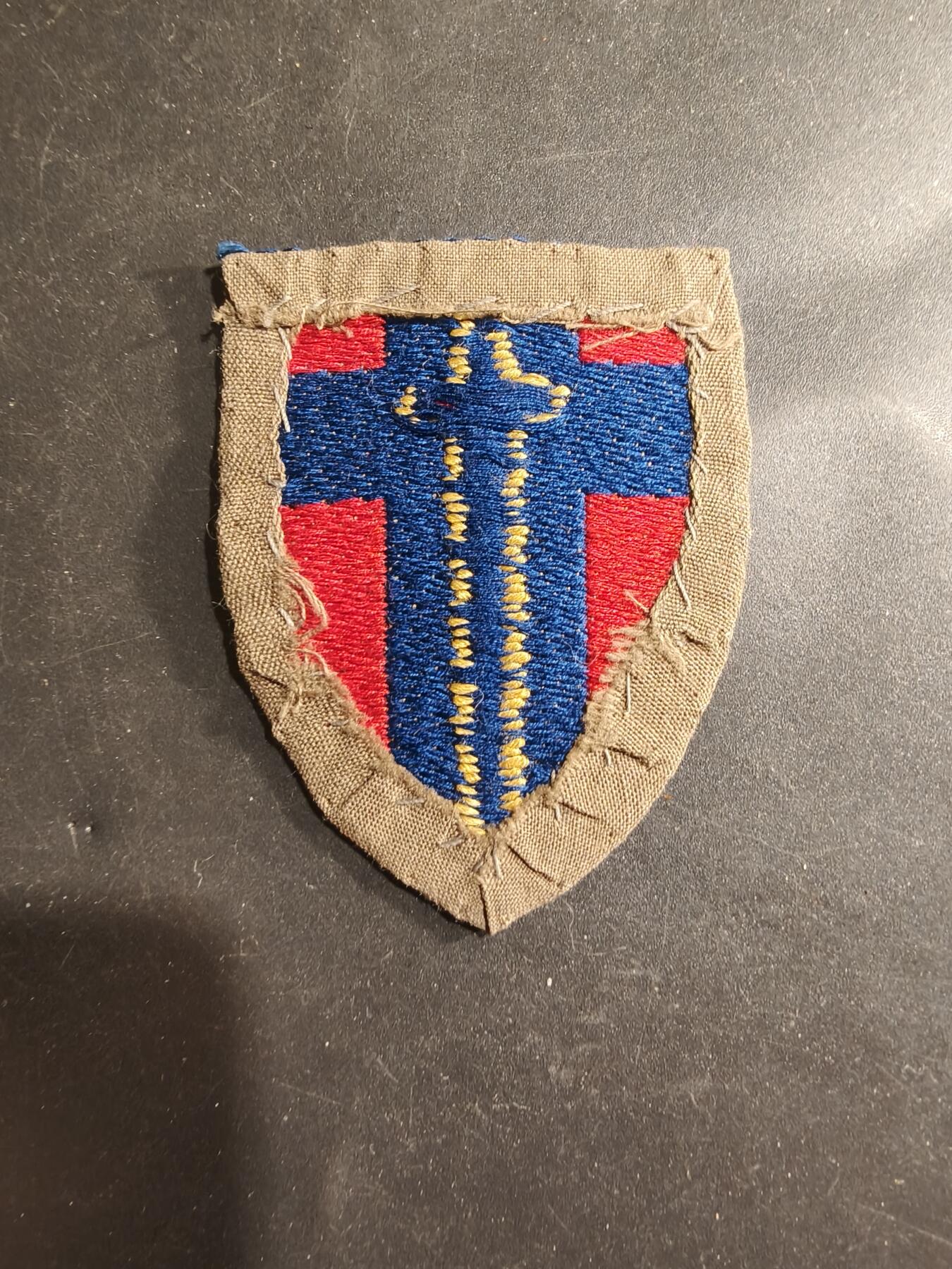 老王徽章第183期 莱茵河英国陆军集群臂章    二战时期