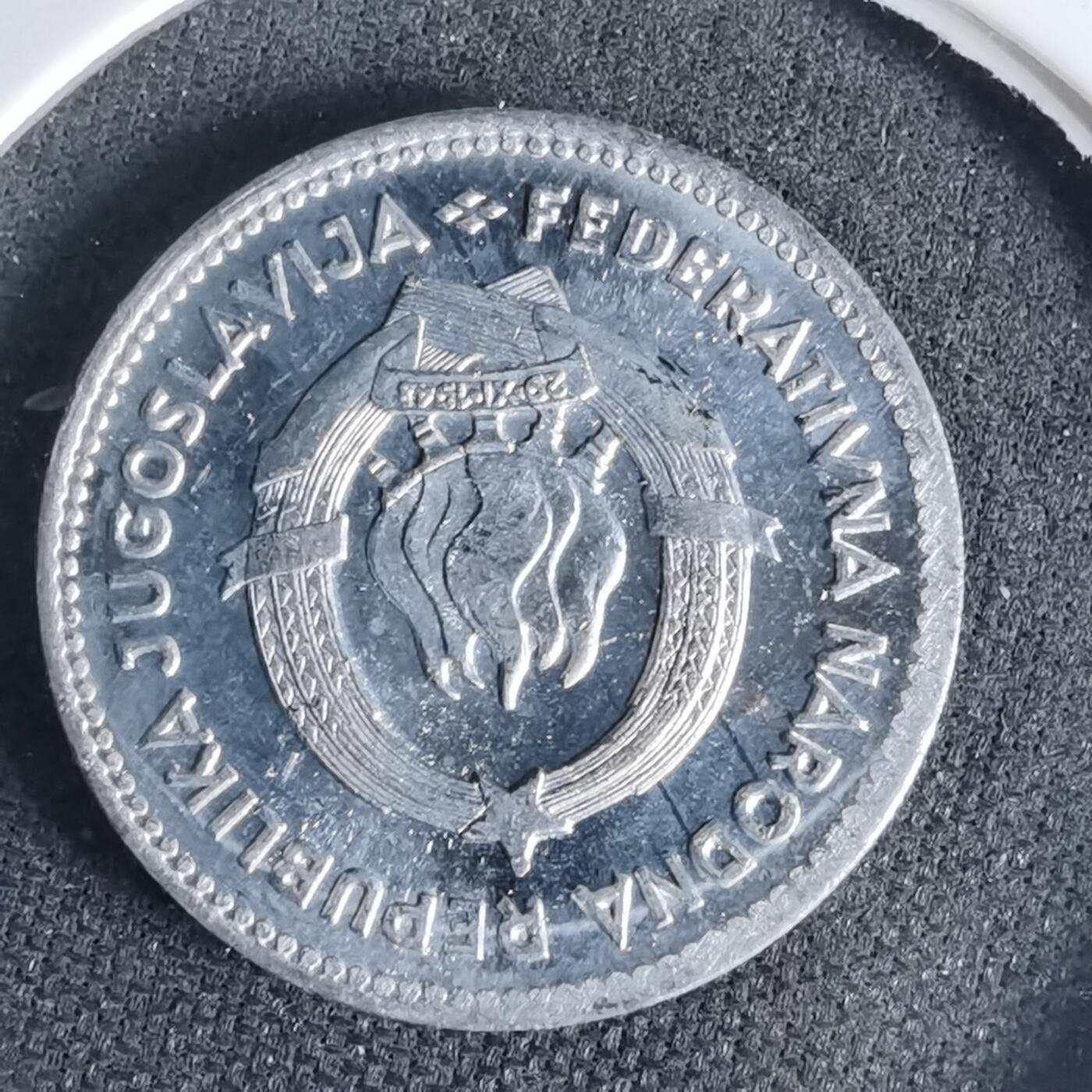 沼泽如烟--第999场