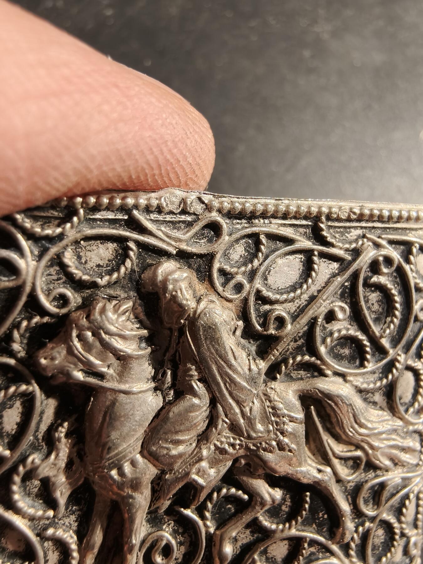 老王徽章第183期 法国银烟盒外壳    螃蟹银标    14.4g