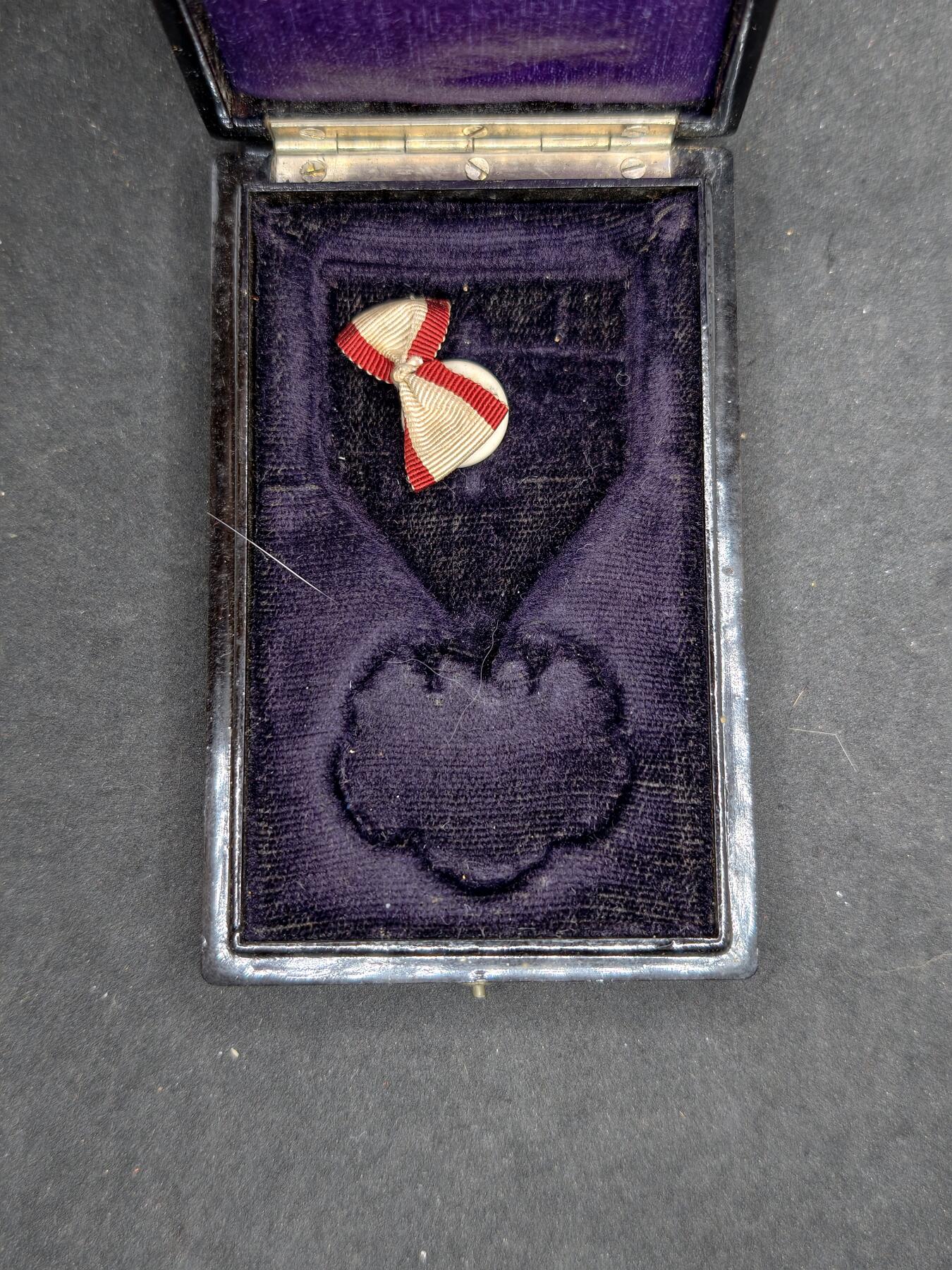 凯旋世界勋赏（持续上新中）（第22期新年大拍）（欢迎送拍）（对拍品有疑问请询问客服，不接受到手刀，出价默认拍品品相。请认真阅读拍卖规则！出价默认已认可！）（收到货请录制开箱视频，无视频概不处理问题。）