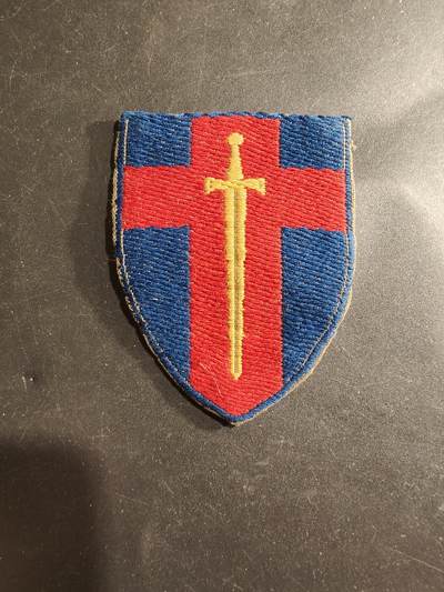 老王徽章第183期 - 莱茵河英国陆军集群臂章    二战时期