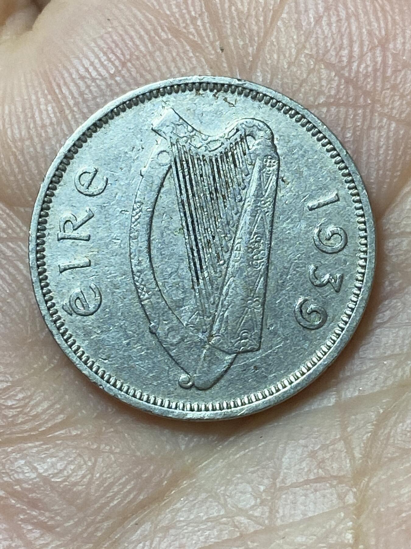 2026年第二十九场(总第一百九十八场）英国一线回流散币新年初九特拍场第一场(免佣金) 少见版本–爱尔兰🇮🇪1939年6便士(共和国时期第一套第一版，纯镍材质版，首发年仅发行2年)