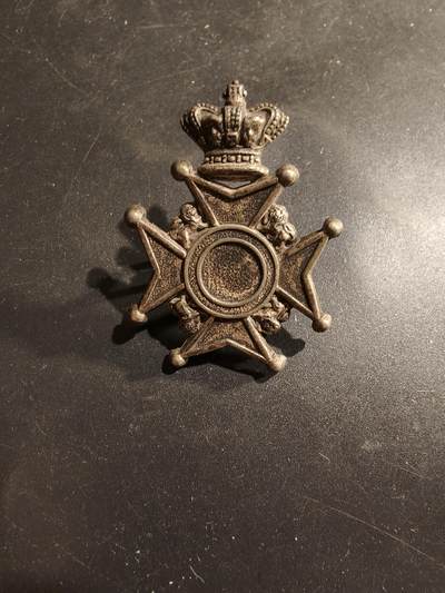 老王徽章第183期 - 英属印度奥德志愿步枪团帽徽    维多利亚女王时期