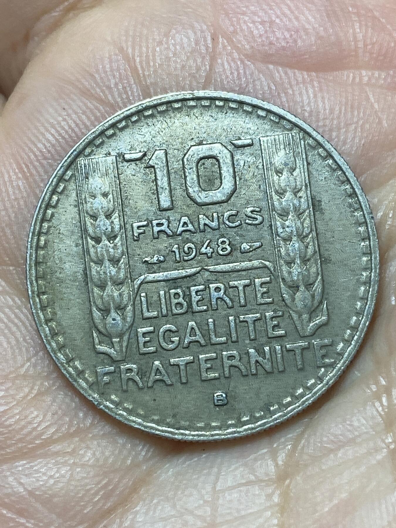 2026年第二十九场(总第一百九十八场）英国一线回流散币新年初九特拍场第一场(免佣金) 法兰西第四共和国1948年10法郎(小头版，B标博蒙莱罗热造，仅发行3年)