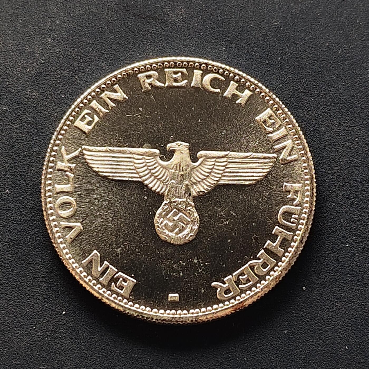 【全场包邮】纯粹捡漏拍504场-更新中 【纪念章】影响世界的著名人物系列德国阿道夫·海特勒精制纪念章