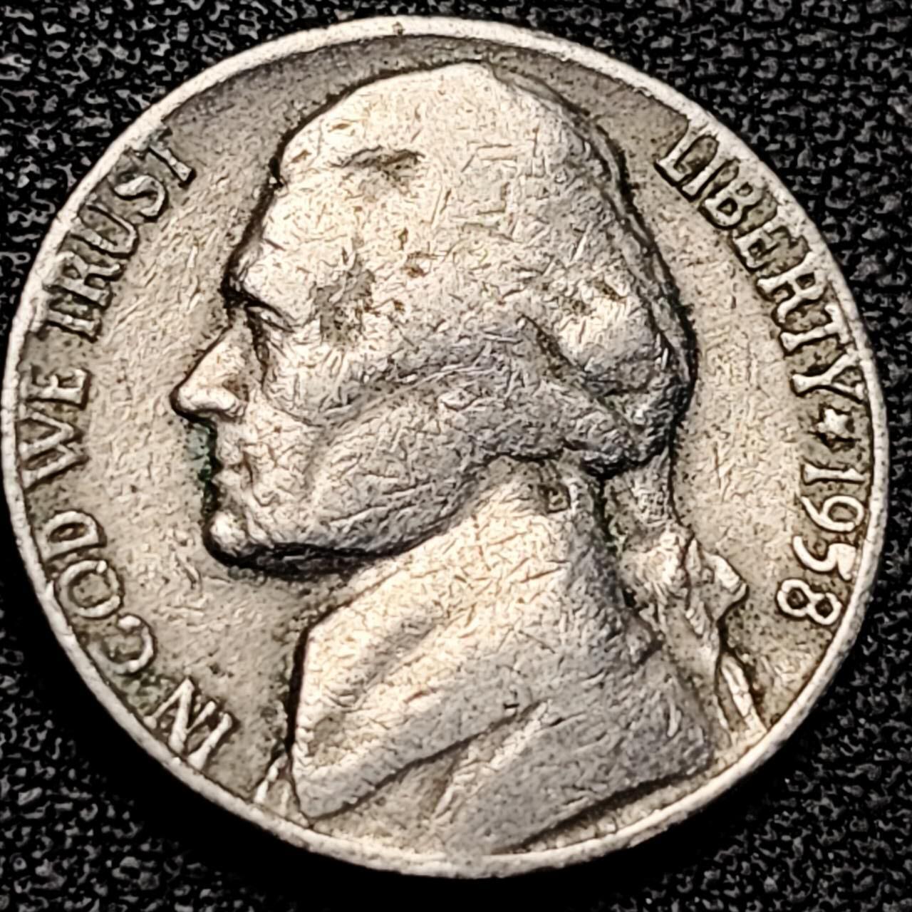 泉币菌-第193场- 新年第一场 新年快乐 本场拍品多 请提前出价 美国1958年5美分纪念币 杰斐逊 及 故居蒙蒂塞洛庄园 21mm