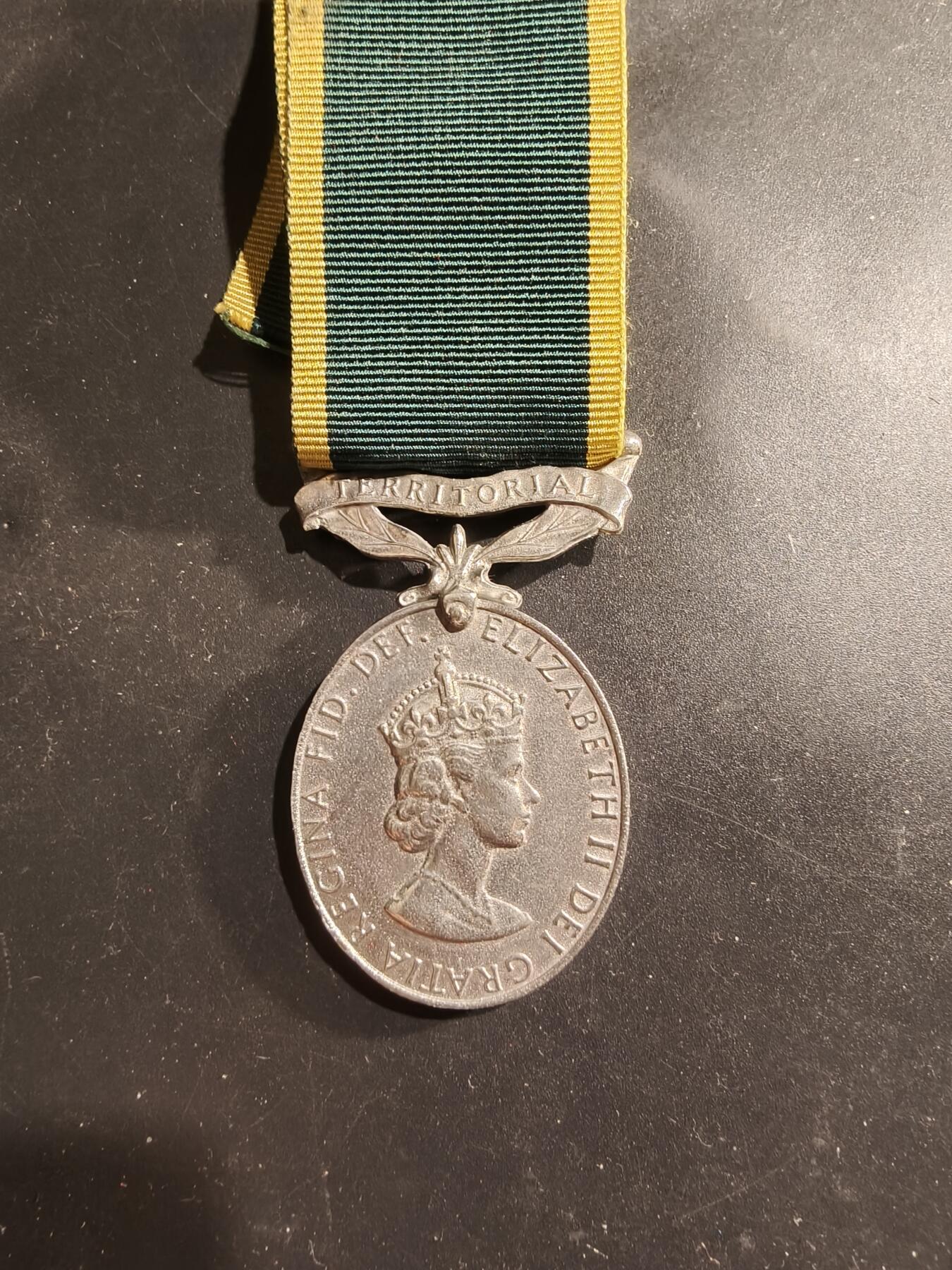 老王徽章第183期 英国女王版效率奖章   拷贝