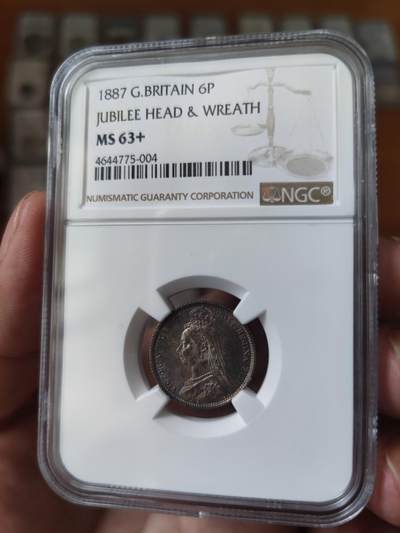 长老汇马年精选第一场拍卖 - 1887英国维多利亚高冠6便士银币，NGC MS63+