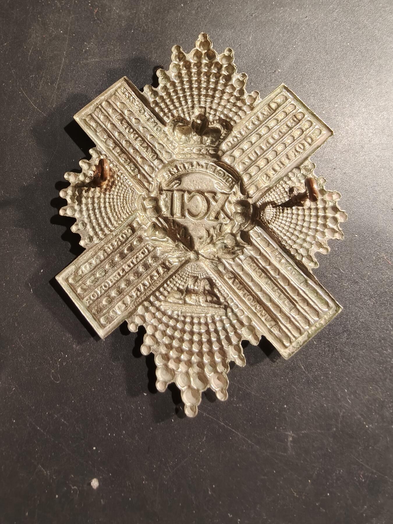 老王徽章第183期 英国第92戈登高地步兵团腰带徽章     大尺寸     维多利亚时期