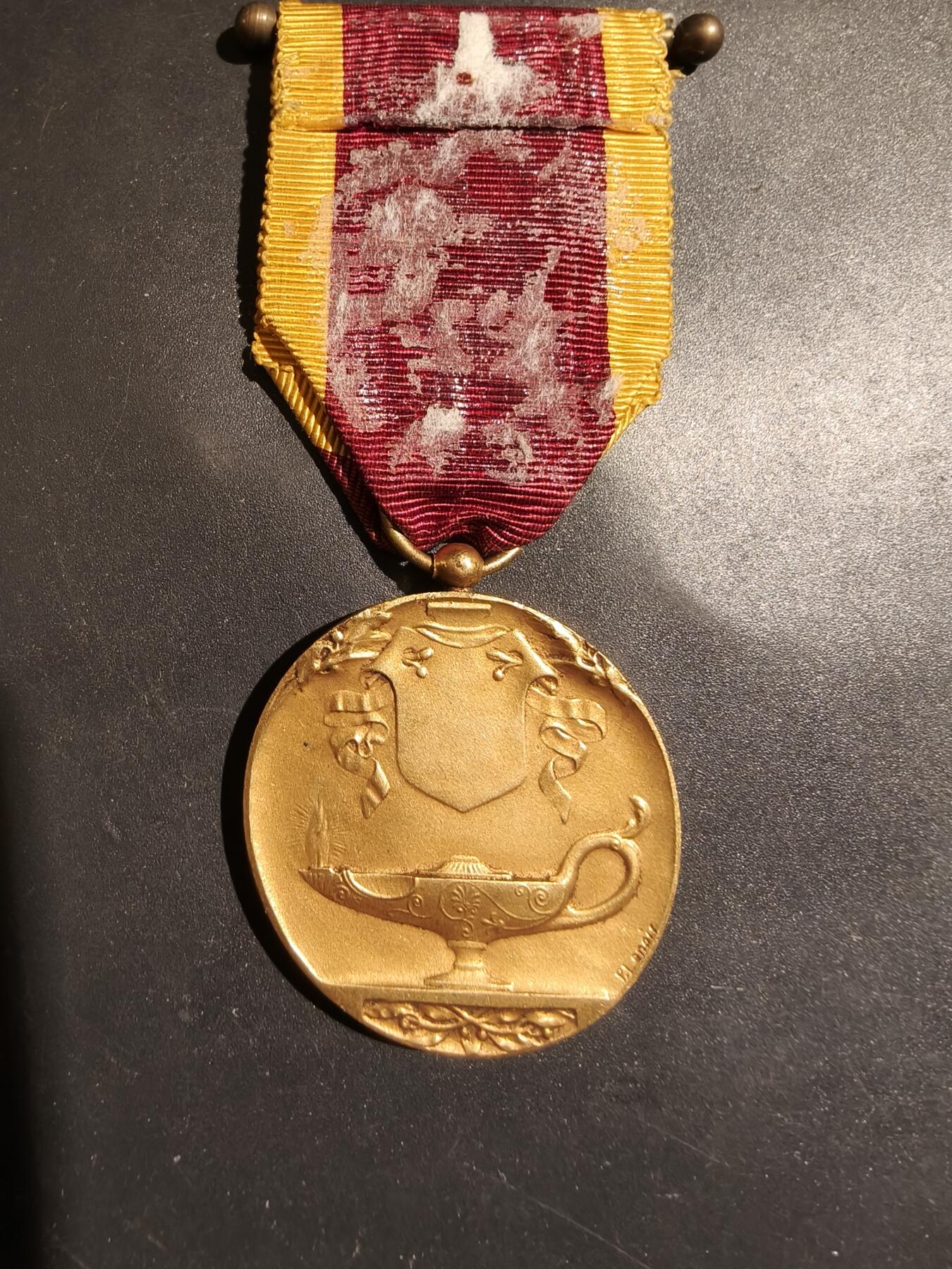 老王徽章第183期