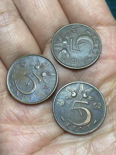 2026年第二十八场(总第一百九十七场）新春初七特拍场(佣金3%最低1元) - 荷兰🇳🇱5分3枚：1950年52年79年(朱丽安娜女王时期，Fish鱼标和Cock鸡标)