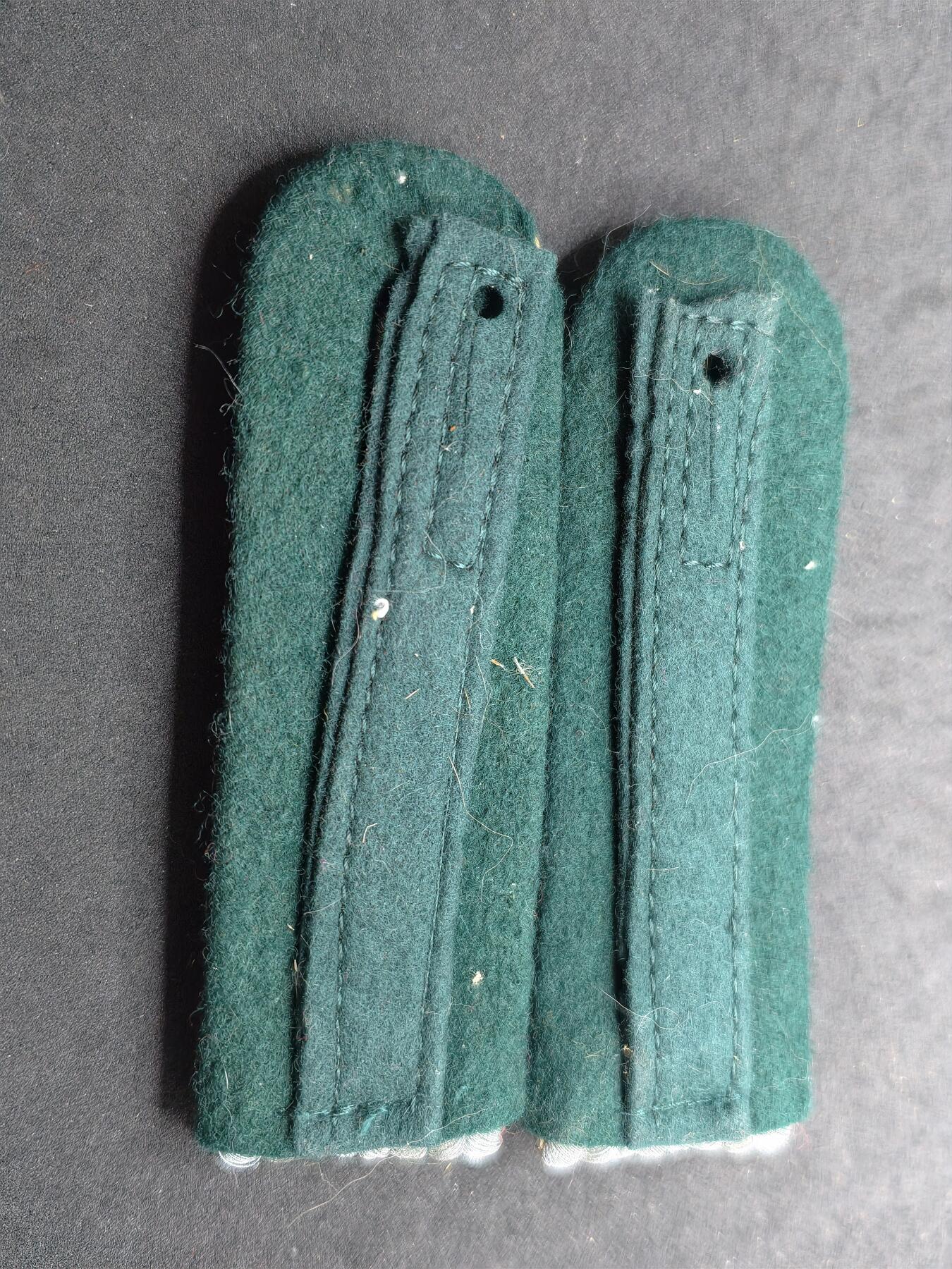 凯旋世界勋赏（持续上新中）（第22期新年大拍）（欢迎送拍）（对拍品有疑问请询问客服，不接受到手刀，出价默认拍品品相。请认真阅读拍卖规则！出价默认已认可！）（收到货请录制开箱视频，无视频概不处理问题。）