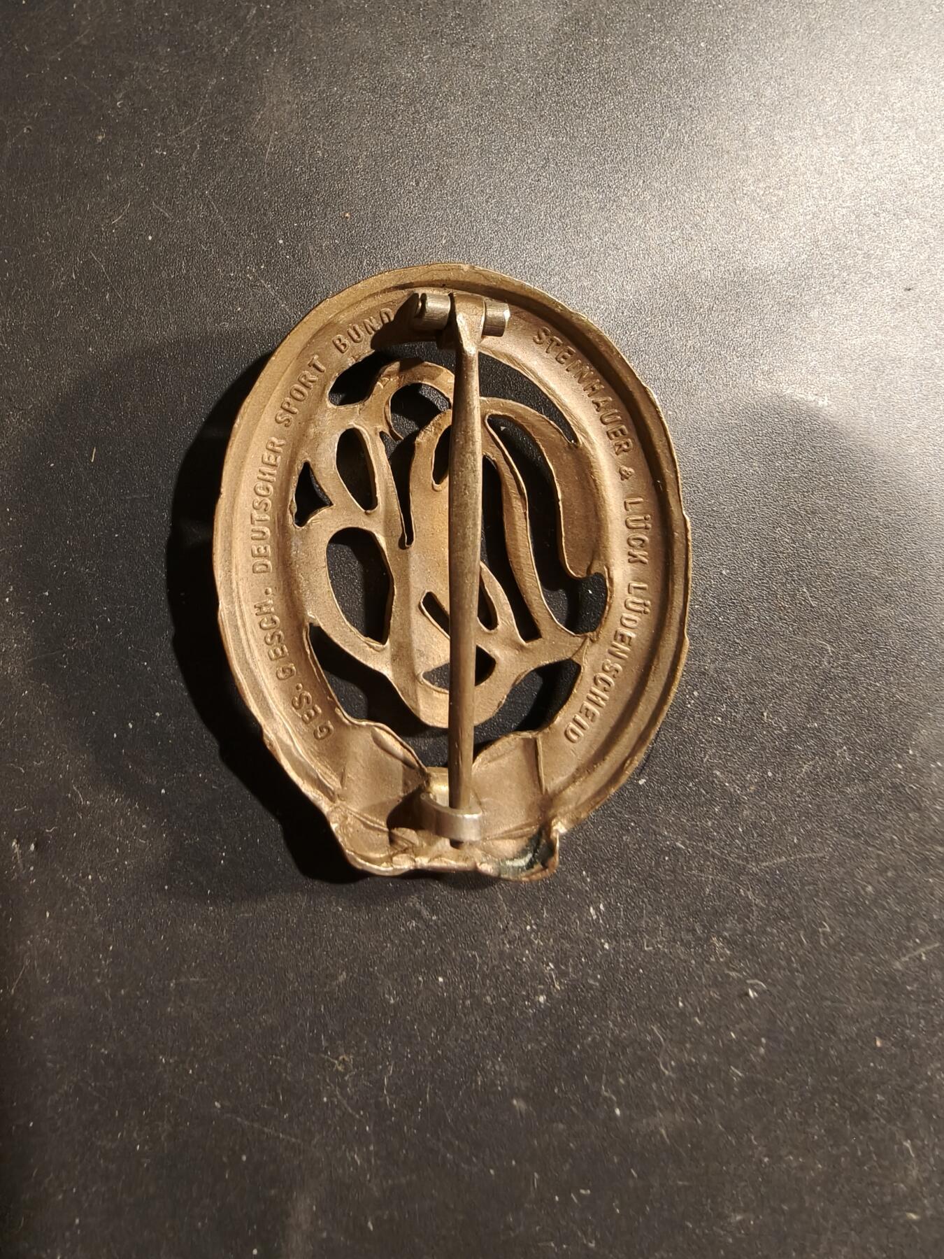 老王徽章第183期 德国铜级体能奖章