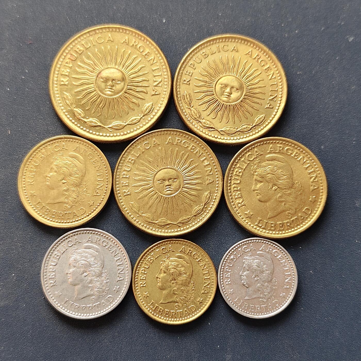 【全场包邮】纯粹捡漏拍504场-更新中 阿根廷1970-1977年8枚套币