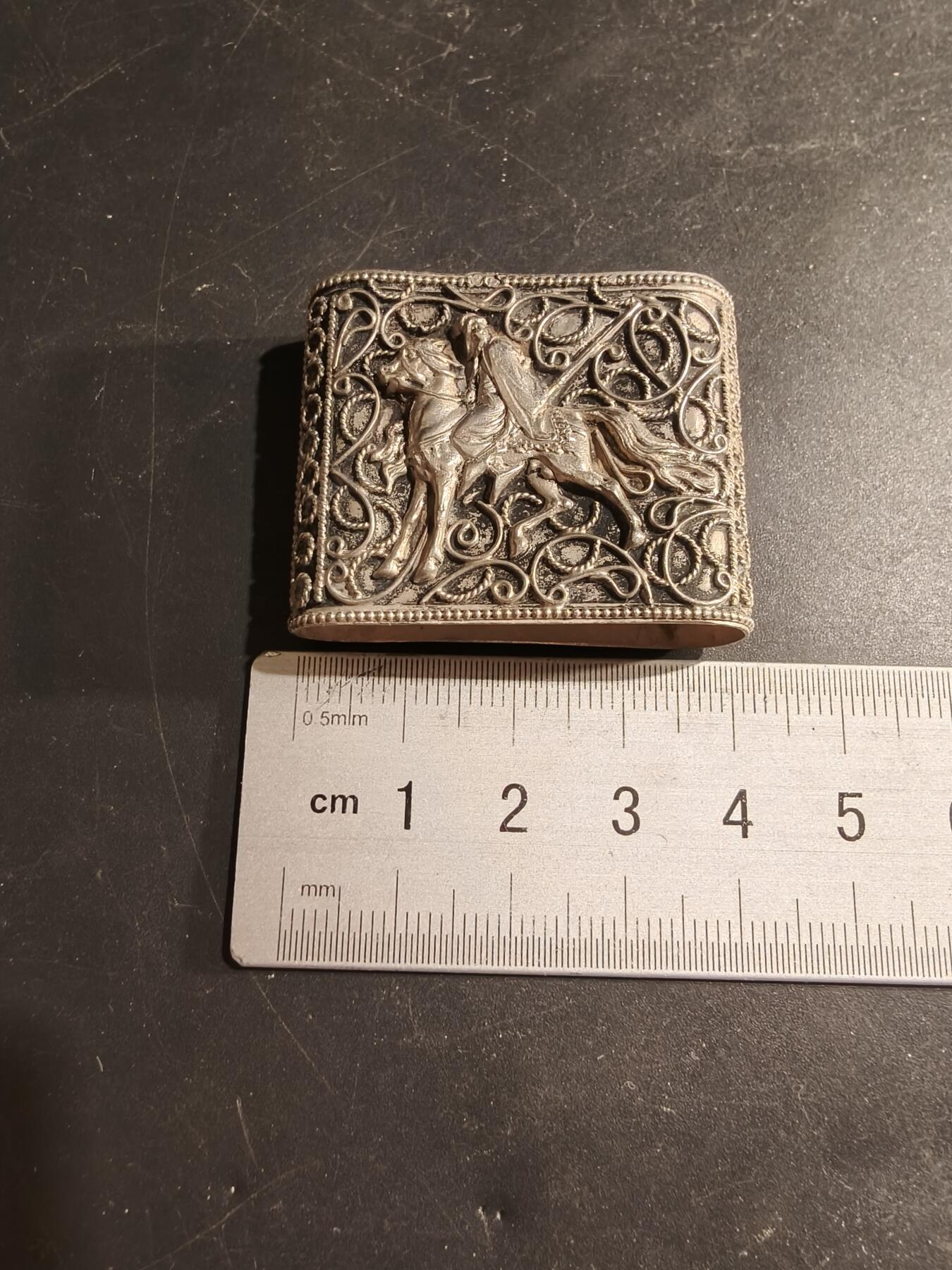 老王徽章第183期 法国银烟盒外壳    螃蟹银标    14.4g