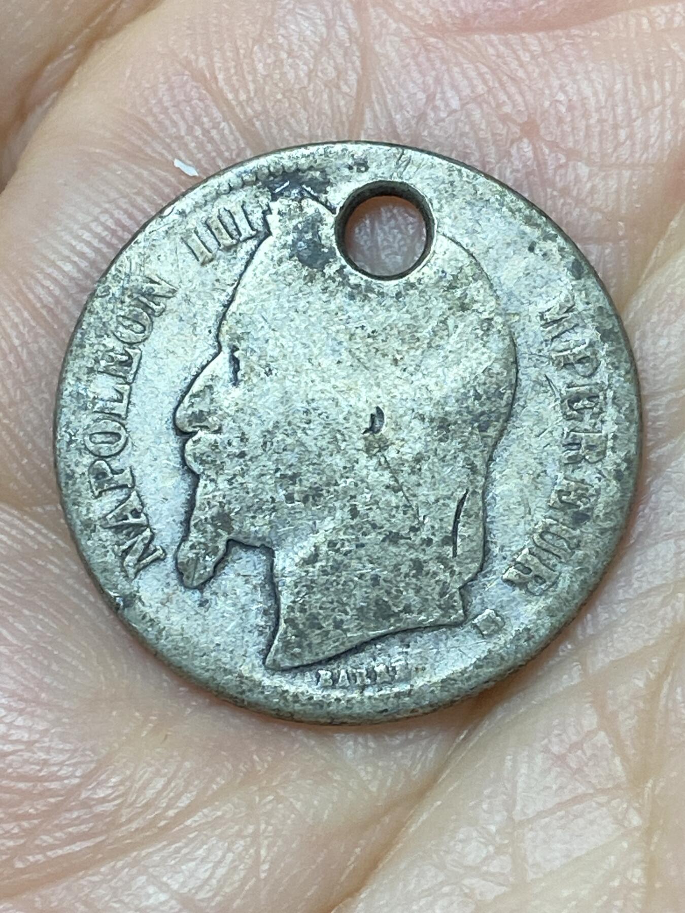 2026年第二十九场(总第一百九十八场）英国一线回流散币新年初九特拍场第一场(免佣金) 打孔–法兰西第二帝国186X年1法郎银币(拿破仑三世第二版，BB标斯特拉斯堡造，835高银)