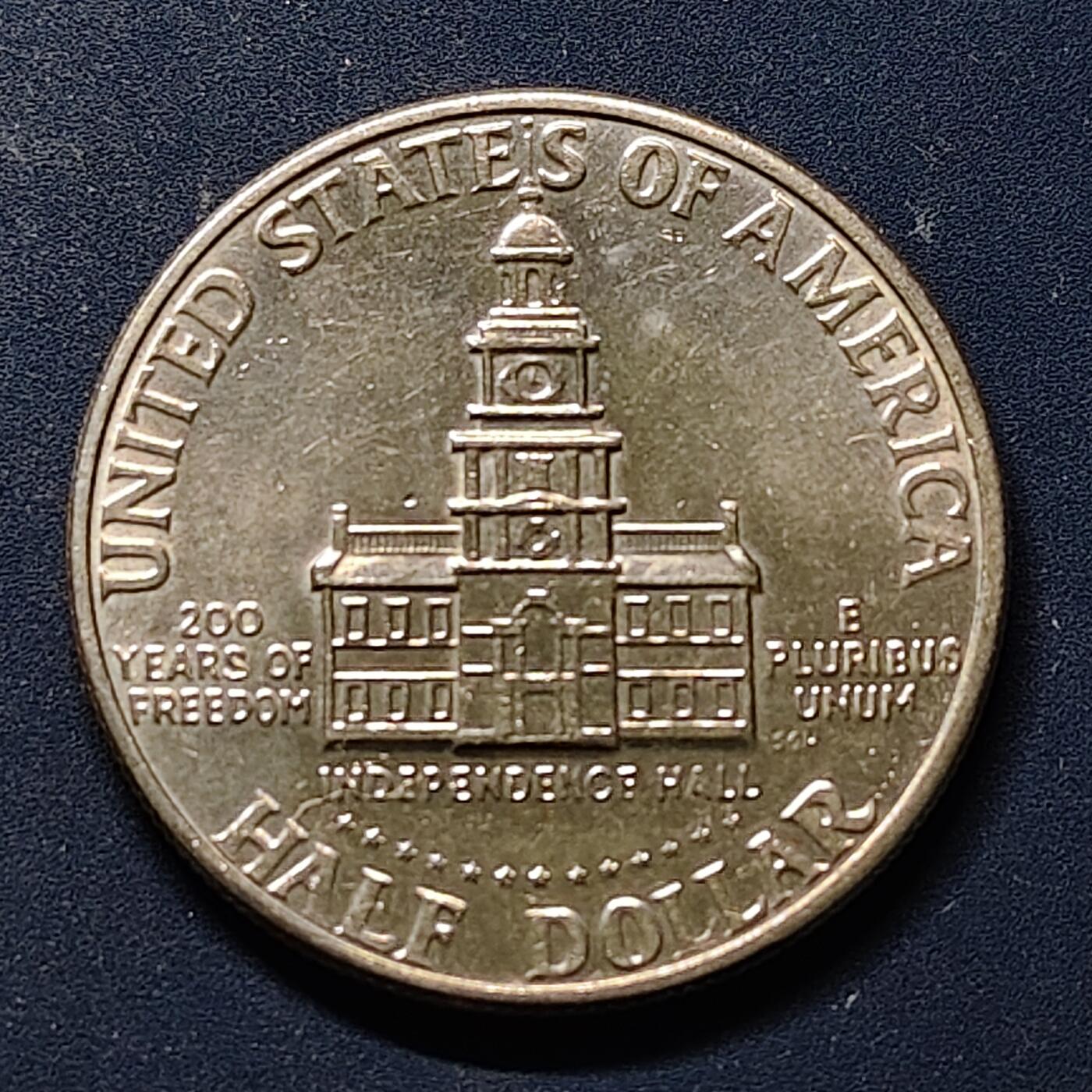 【全场包邮】纯粹捡漏拍504场-更新中 美国1976年50分独立200周年纪念币