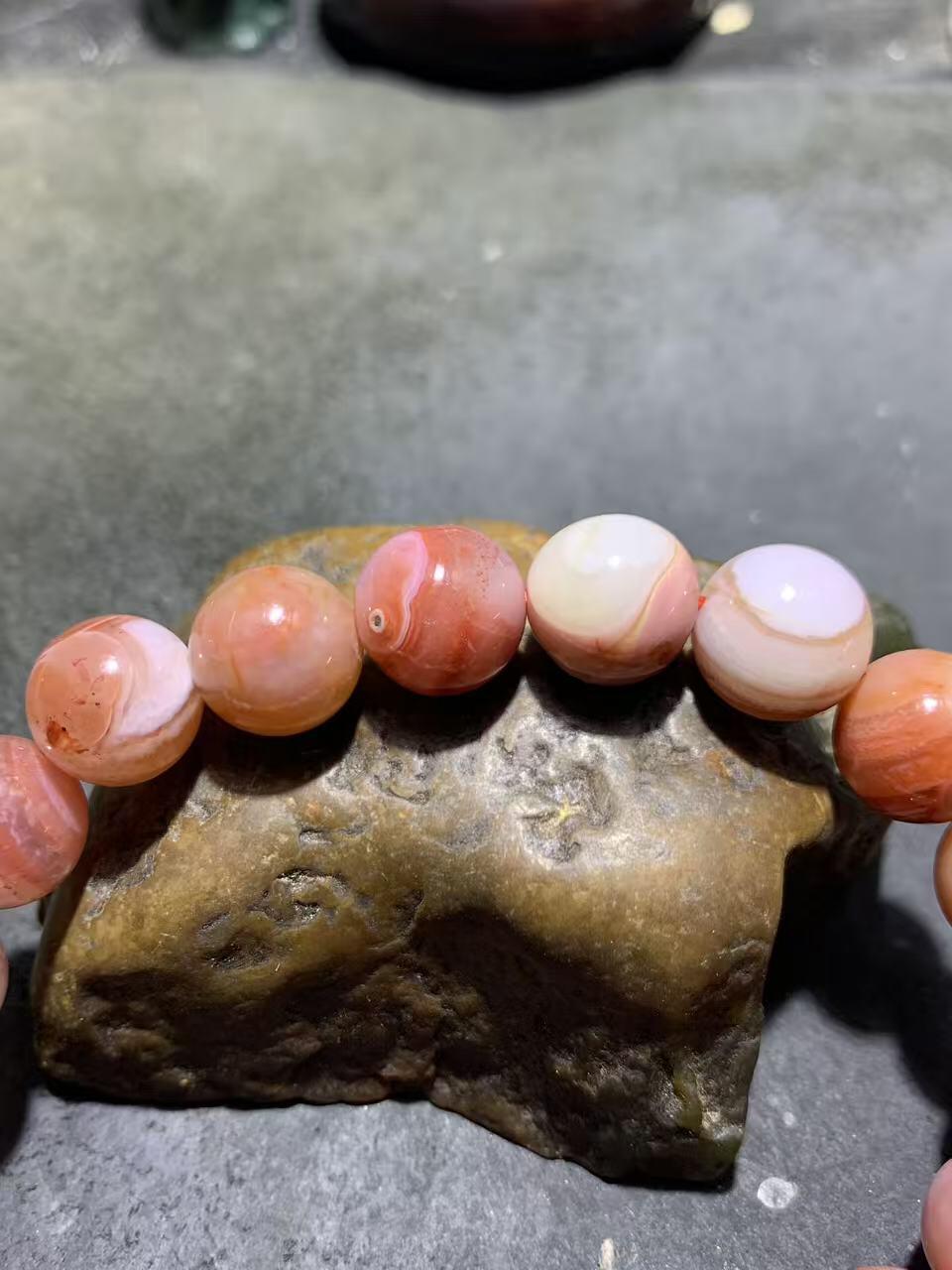 川料南红玛瑙单圈手串一条